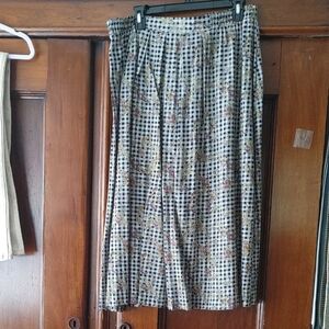 Floral on Plaid Checkered Women's Skirt size 20 pleats 31" length